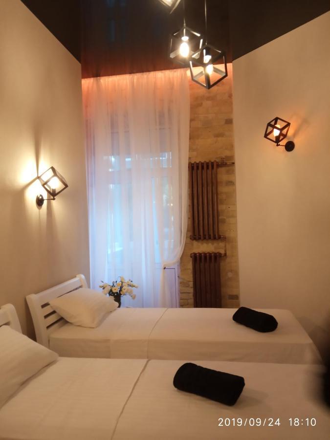 The Key Hotel Kiev Exterior foto